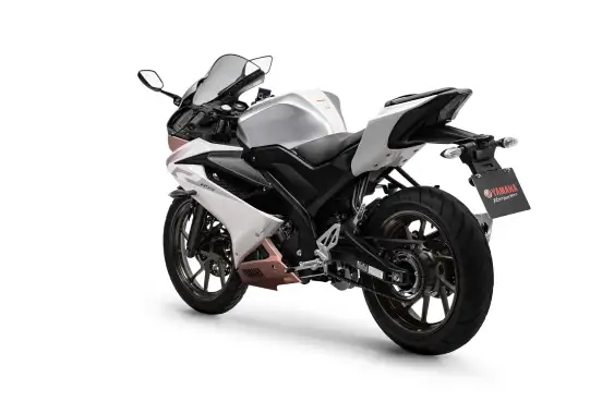 YAMAHA-YZF R15-2026