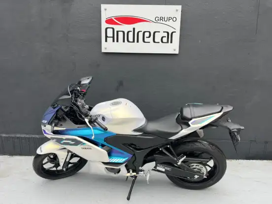 YAMAHA-YZF R3 ABS CONNECTED YAMAHA-YZF R3 ABS CONNECTED-2025
