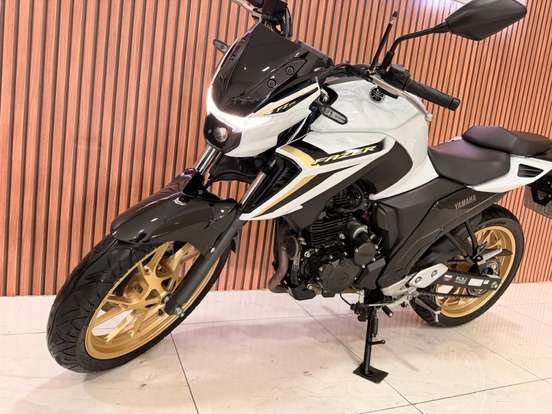 YAMAHA-FZ25 FAZER ABS YAMAHA-FZ25 FAZER ABS-2025