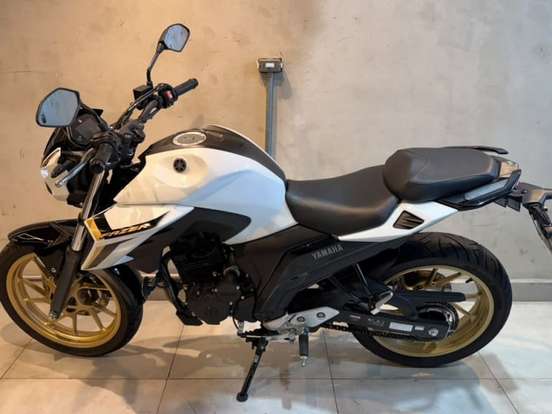 YAMAHA-FZ25 FAZER CONNECTED ABS YAMAHA-FZ25 FAZER CONNECTED ABS-2025