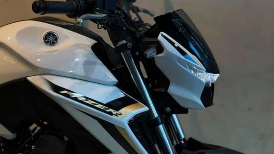 YAMAHA-FZ25 FAZER CONNECTED ABS-2025