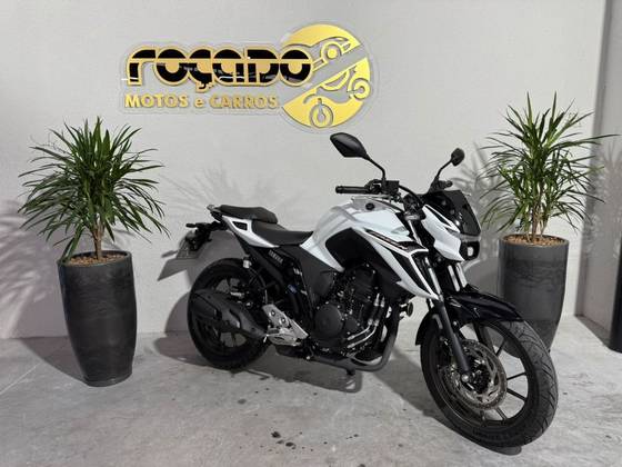 YAMAHA FZ25 FAZER CONNECTED ABS 