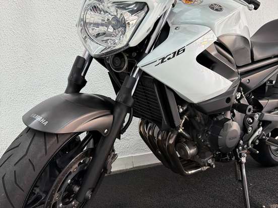 YAMAHA-XJ6 N YAMAHA-XJ6 N-2014