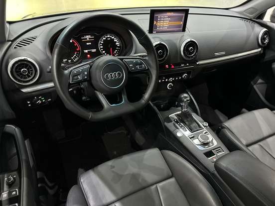 AUDI-A3-1.4 TFSI FLEX SEDAN PRESTIGE PLUS TIPTRONIC AUDI-A3-2019