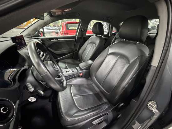 AUDI-A3-2020