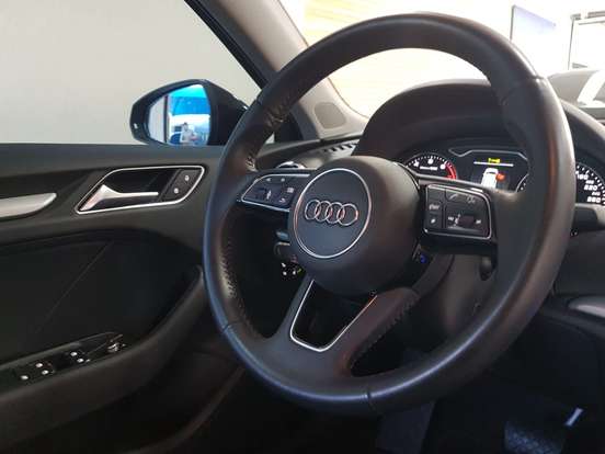 AUDI-A3-2020