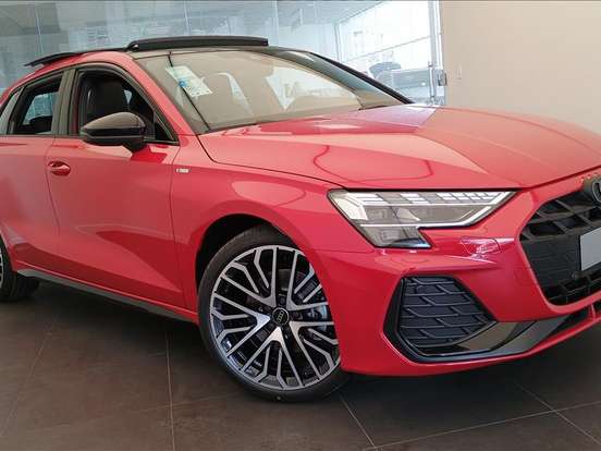 AUDI-A3-2.0 40 TFSI GASOLINA SPORTBACK PERFORMANCE BLACK S-TRONIC AUDI-A3-2026