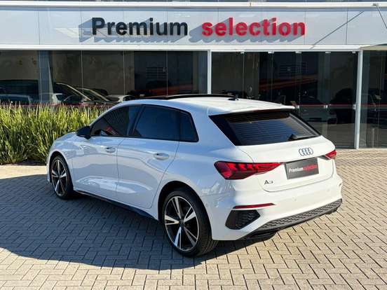 AUDI-A3-2023