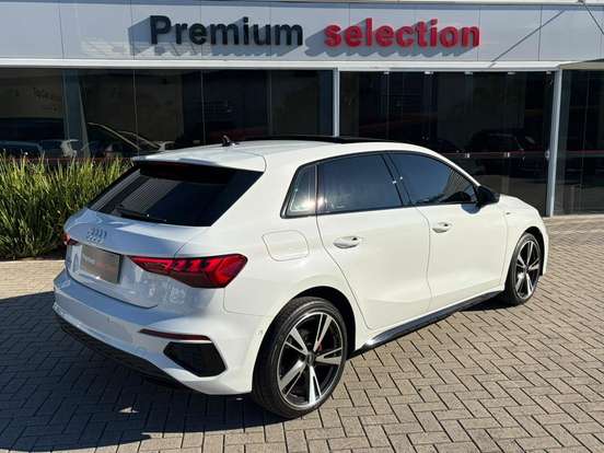 AUDI-A3-2023