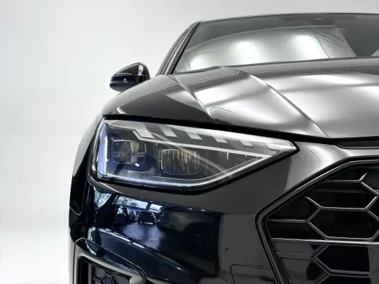 AUDI-A4-2024