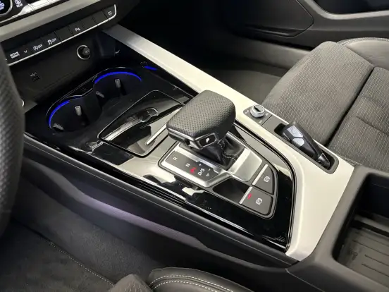AUDI-A4-2024