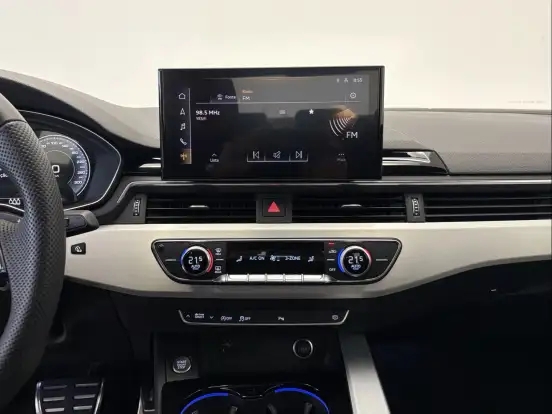 AUDI-A4-2024
