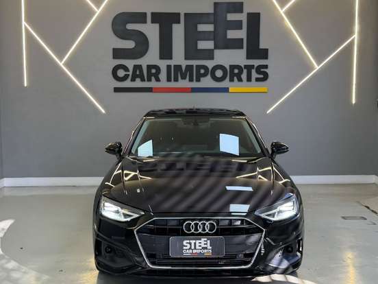 AUDI-A4-2022