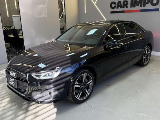 AUDI-A4-2022