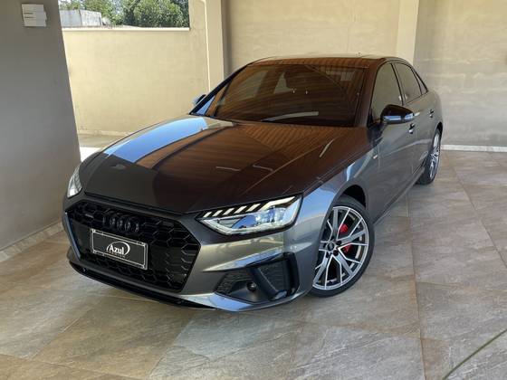 AUDI A4 2.0 TFSI MHEV S LINE QUATTRO S TRONIC