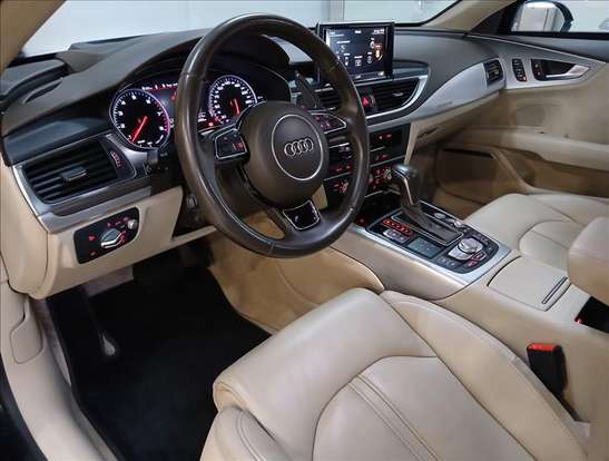 AUDI-A7-2015