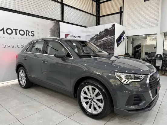 AUDI-Q3-2021