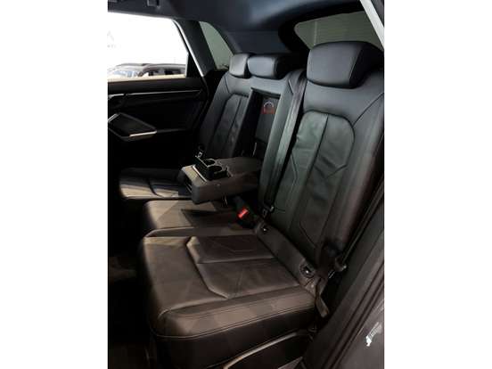 AUDI-Q3-1.4 35 TFSI GASOLINA PRESTIGE PLUS S TRONIC AUDI-Q3-2021