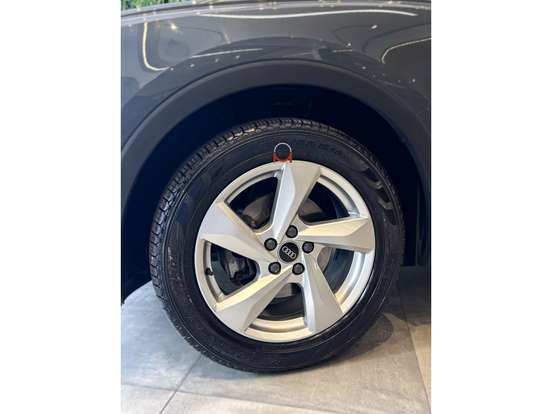 AUDI-Q3-1.4 35 TFSI GASOLINA PRESTIGE PLUS S TRONIC AUDI-Q3-2021