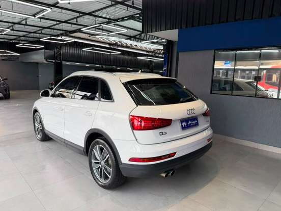 AUDI-Q3-2016