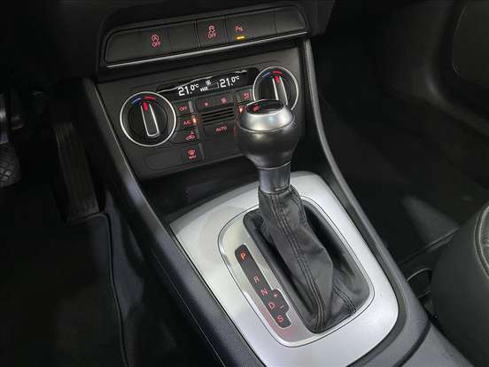 AUDI-Q3-2016