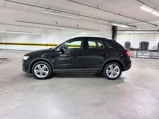 AUDI-Q3-2016
