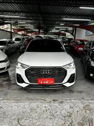 AUDI-Q3-2023