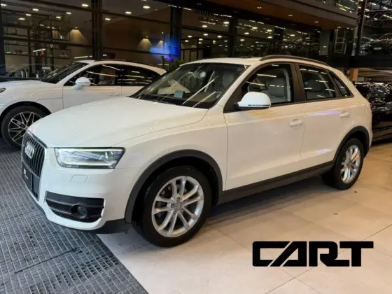 AUDI Q3 2.0 TFSI AMBIENTE QUATTRO 4P GASOLINA S TRONIC
