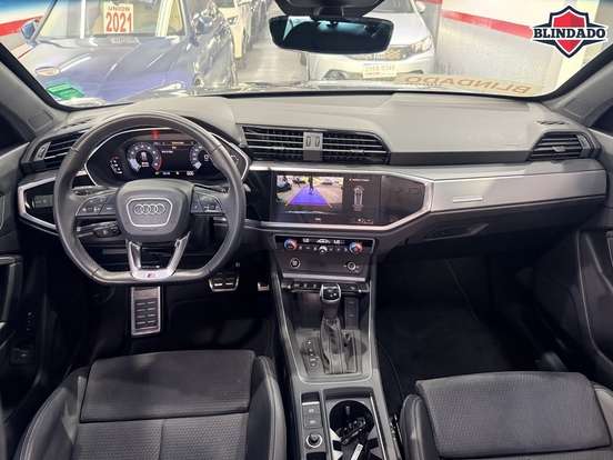 AUDI-Q3-2.0 40 TFSI GASOLINA PERFORMANCE BLACK QUATTRO TIPTRONIC AUDI-Q3-2024