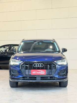 AUDI-Q3-2022
