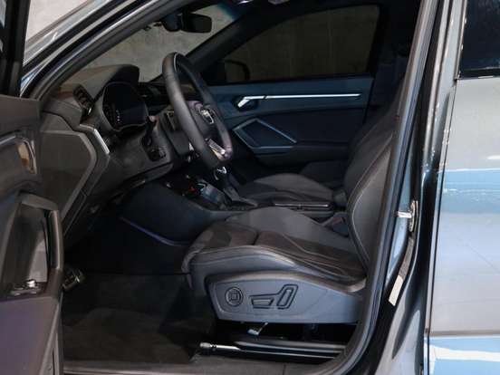 AUDI-Q3-2.0 40 TFSI GASOLINA SPORTBACK PERFORMANCE BLACK PLUS QUATTRO TIPTRONIC AUDI-Q3-2024