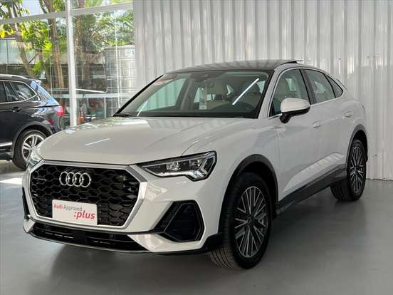 AUDI-Q3-2024