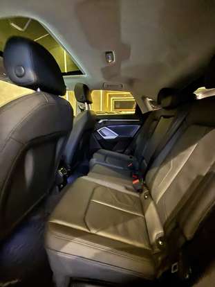AUDI-Q3-2023