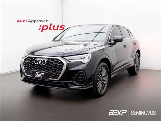 AUDI-Q3-2023