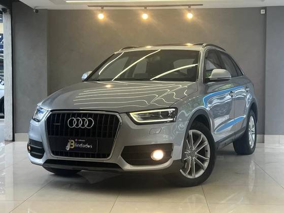 AUDI Q3 2.0 TFSI AMBITION QUATTRO 4P GASOLINA S TRONIC