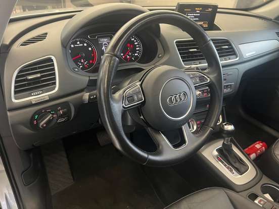 AUDI-Q3-2014