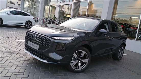 AUDI-Q3-2025