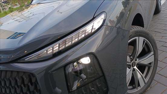 AUDI-Q3-2025