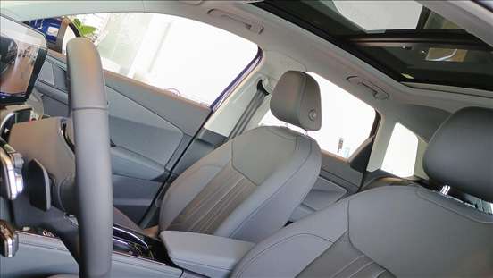 AUDI-Q3-2025