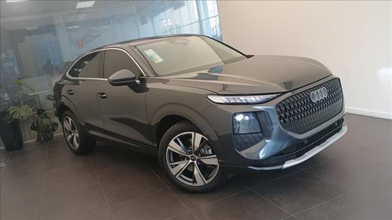 AUDI Q3 2.0 TFSI GASOLINA SPORTBACK LAUNCH EDITION QUATTRO S TRONIC