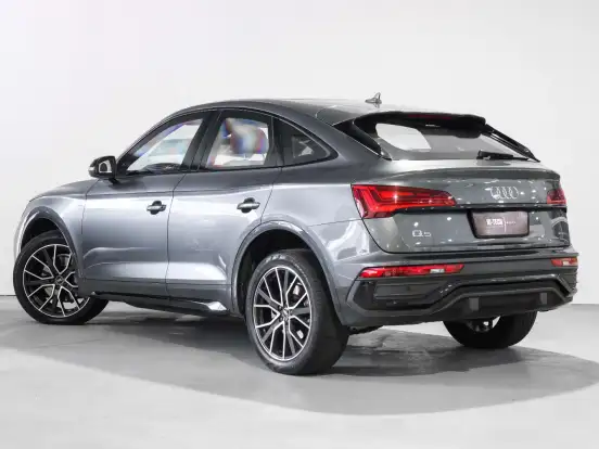 AUDI-Q5-2.0 45 TFSI GASOLINA SPORTBACK S LINE BLACK QUATTRO S TRONIC AUDI-Q5-2021
