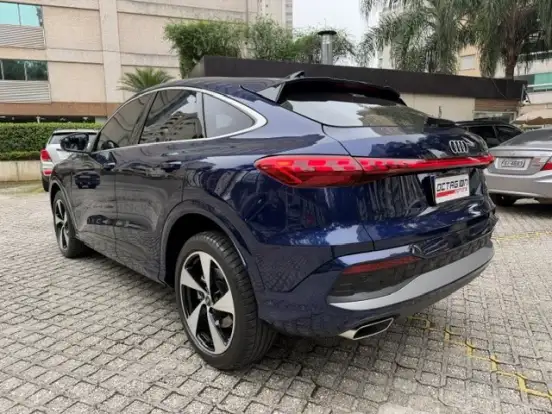 AUDI-Q5-2025