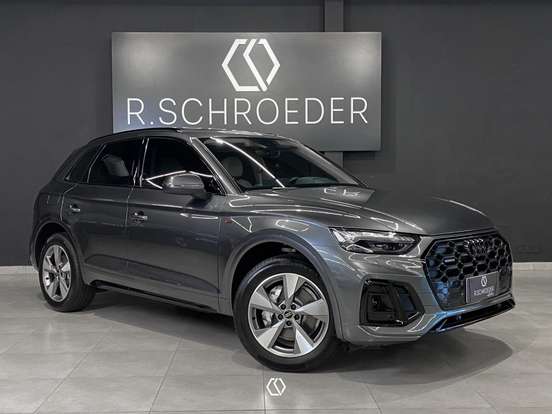 AUDI-Q5-2023