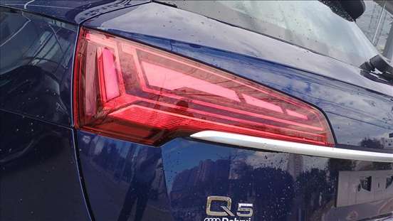 AUDI-Q5-2025