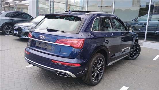AUDI-Q5-2025