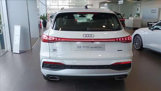 AUDI-Q5-2025