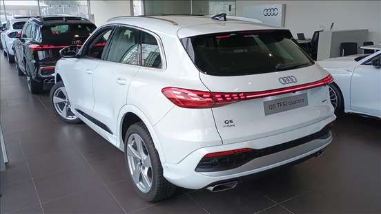 AUDI-Q5-2025