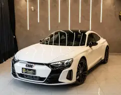 AUDI RS E-TRON GT ELÉTRICO QUATTRO AUDI RS E-TRON GT ELÉTRICO QUATTRO