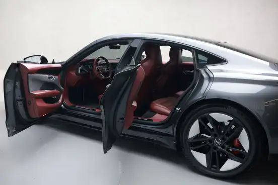 AUDI-RS E-TRON GT-ELÉTRICO QUATTRO AUDI-RS E-TRON GT-2021