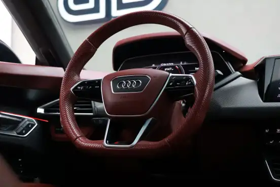 AUDI-RS E-TRON GT-ELÉTRICO QUATTRO AUDI-RS E-TRON GT-2021